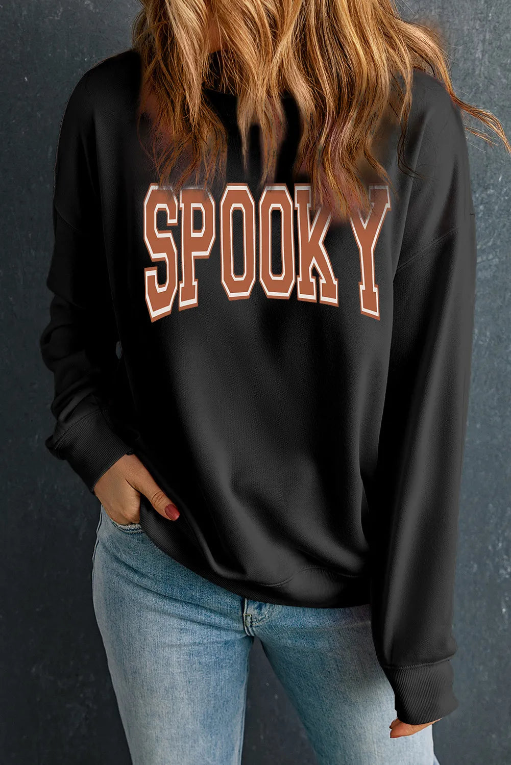 SPOOKY Round Neck Long Sleeve Sweatshirt